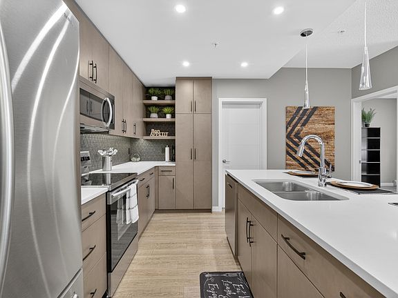 2nd image of 1154 Adamson Dr SW #127