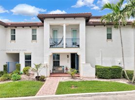 11940 SW 25th Ct, Hollywood, FL