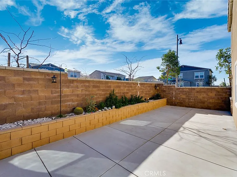 16746 Stags Leap Ln — Photo 34
