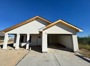 6812 El Jinete Dr, Laredo, TX 78043