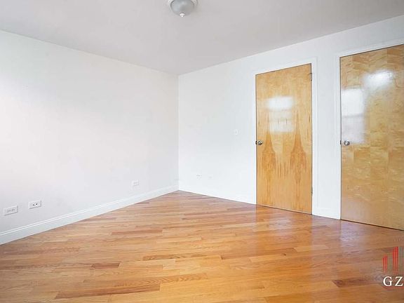 4th image of 2241 1st Ave #2R