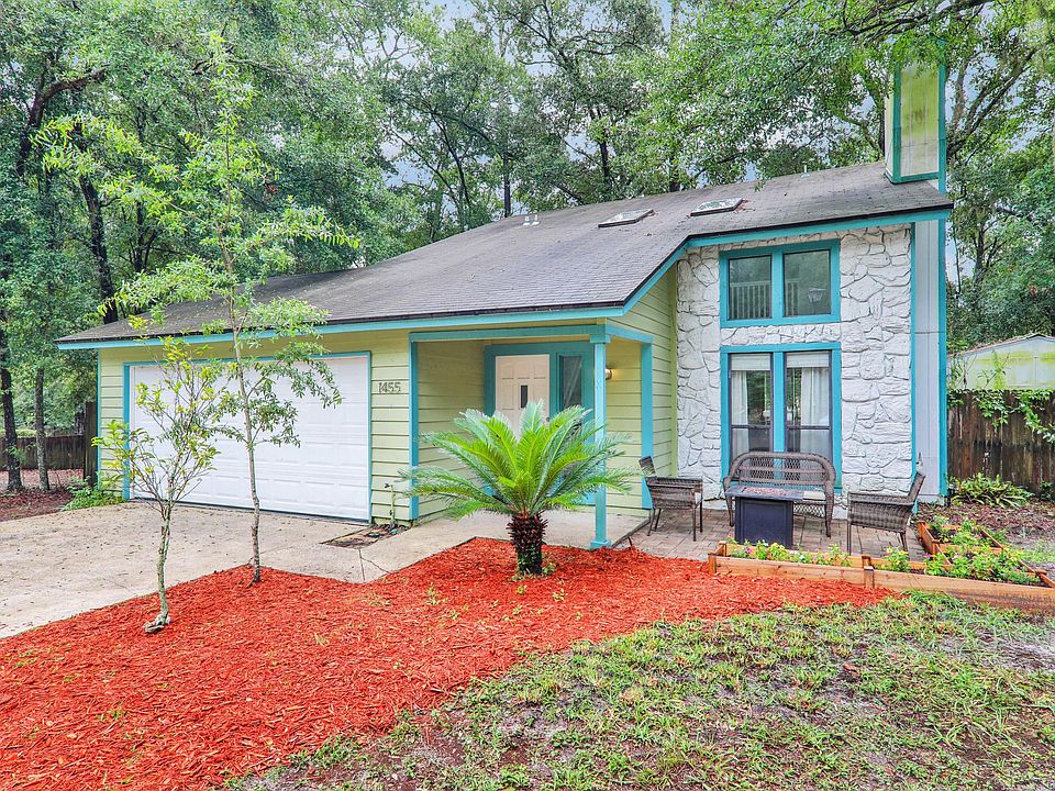 1st image of 1455 Apple Oak Ct