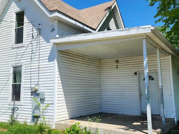 1140 Cliff St, Brookville, IN 47012
