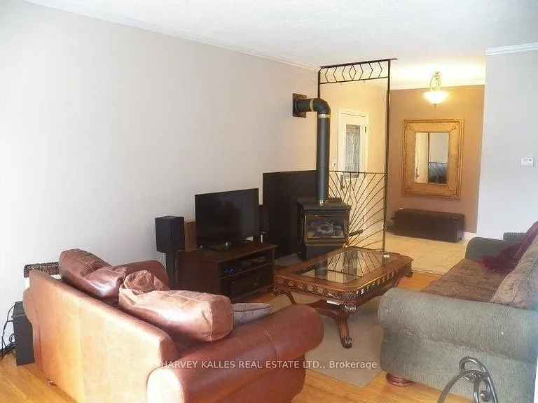 788 Batory Ave — Photo 2