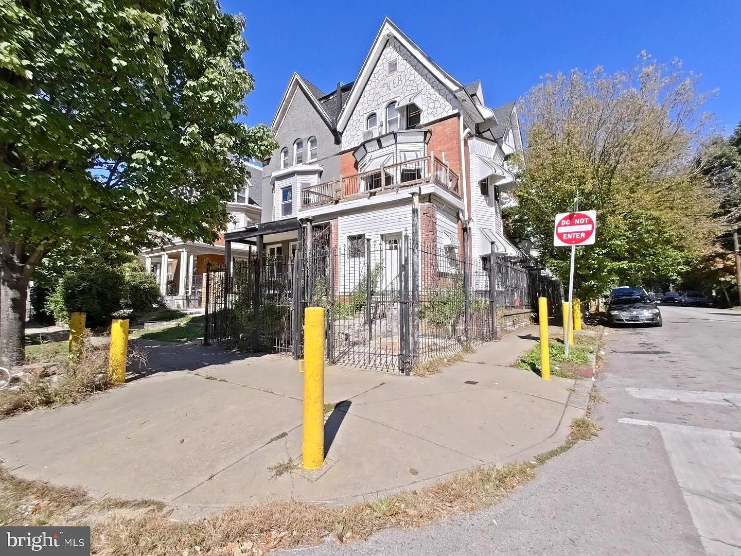 5331 Wayne Ave photo 1