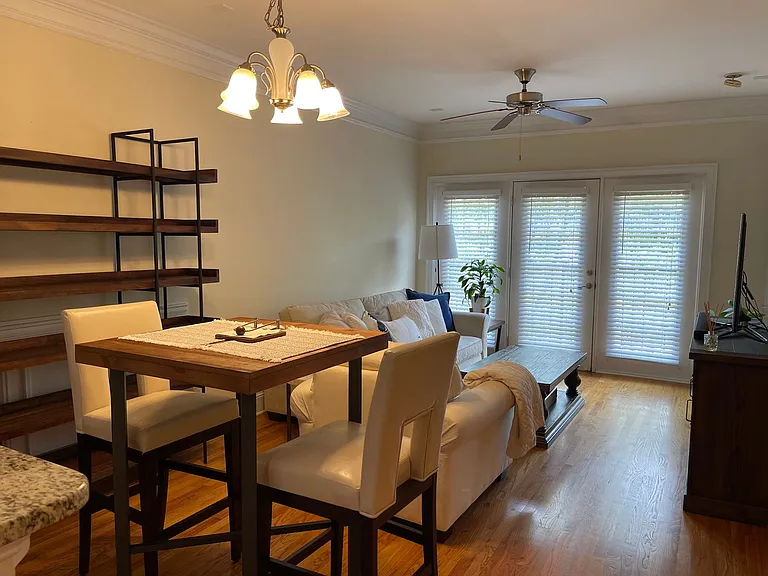 3779 Ashford Creek Ave — Photo 2