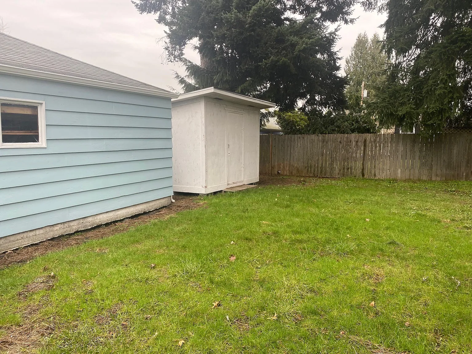 2 bed, 928 sqft, $2,300 — Photo 2