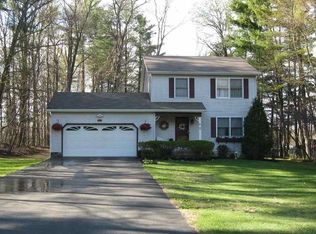 12 Moonglow Rd, Wilton, NY 12831