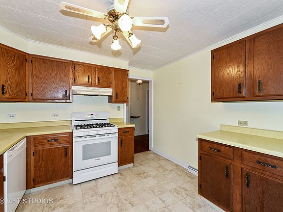 4th image of 6330 W Cuyler Ave