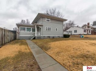 3015 Huntington Ave, Omaha, NE 68112