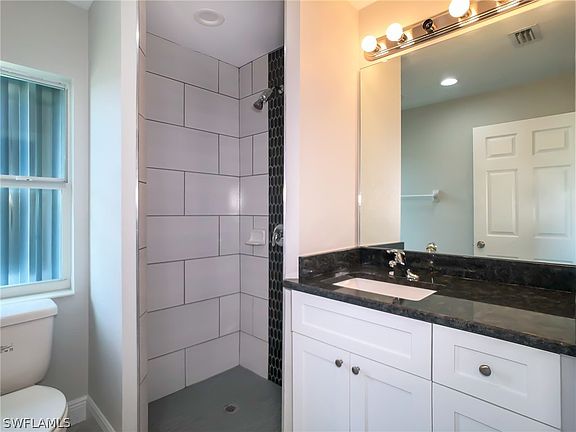 5th image of 1232 NE 7th Place Cpe
