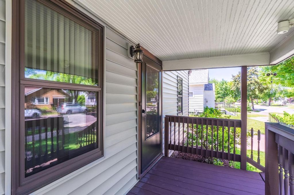 1120 S 8TH AVENUE, Wausau, WI - View 6