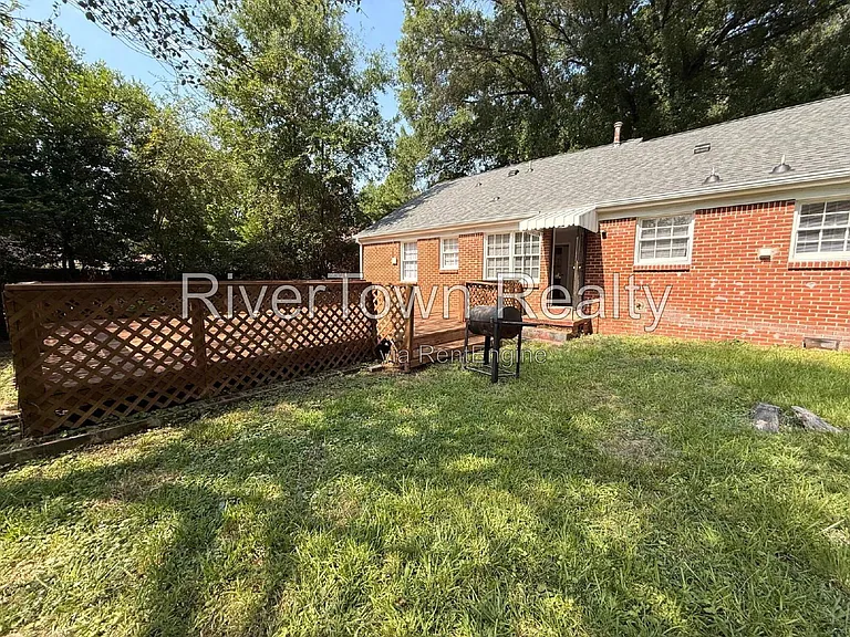 1162 Elkwood Cv — Photo 21