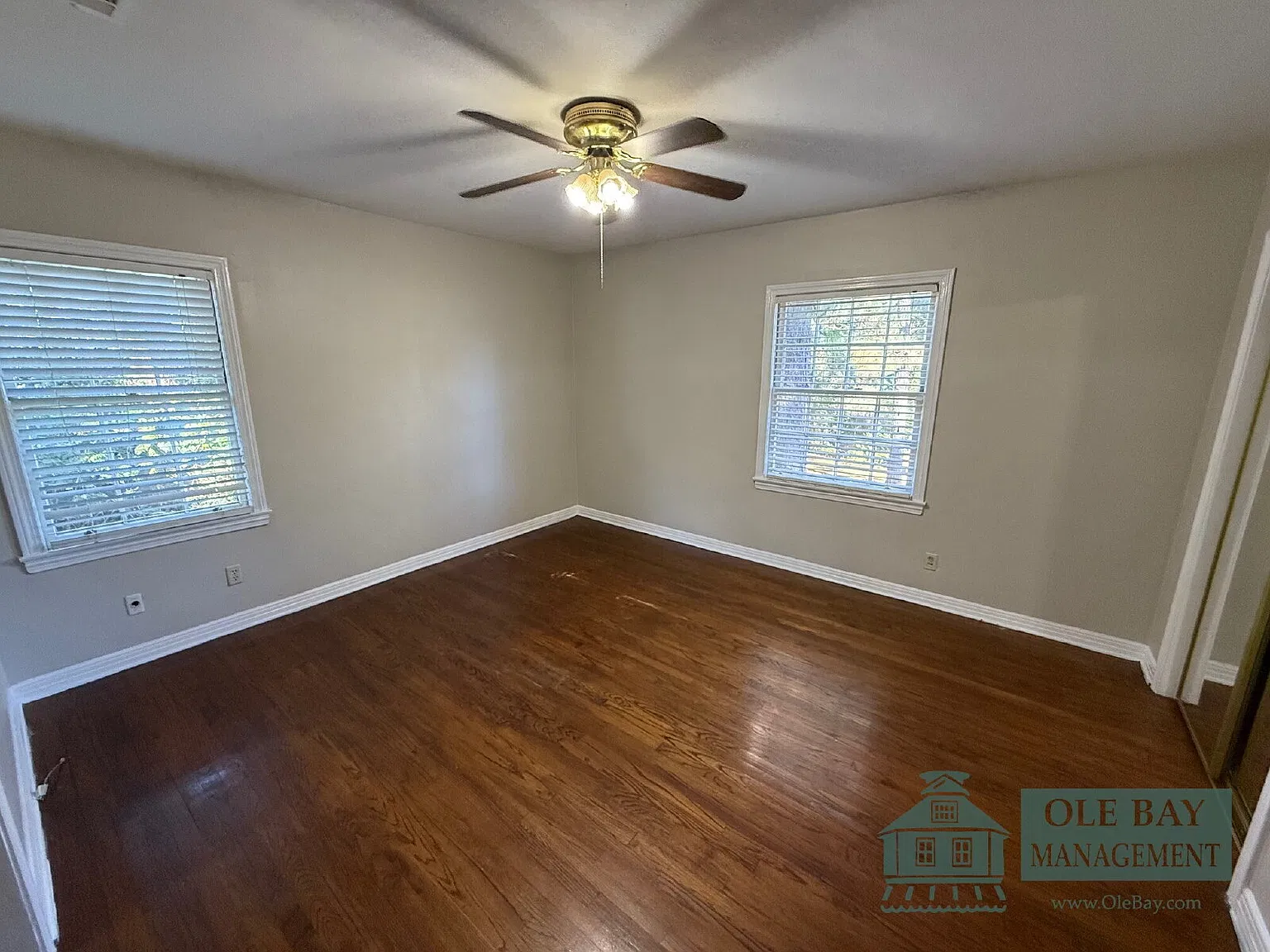 3 bed, 2.0 bath, $1,300 — Photo 3