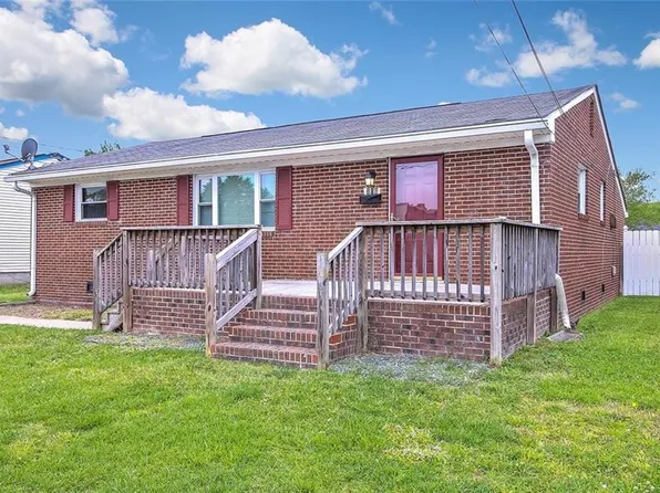 204 Joynes Rd, Hampton, VA 23666