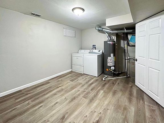 3rd image of 14995 E Columbia Dr