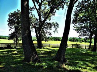 12409 Husemann Rd, Brenham, TX 77833