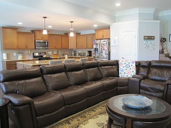 5th image of 4304 Massengill Ct