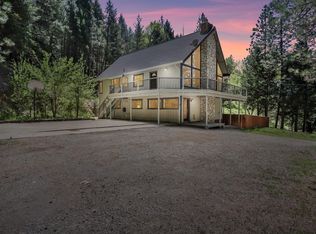 5040 Five Spot Rd, Pollock Pines, CA 95726