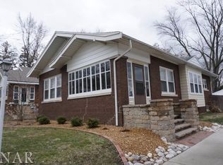 1214 S Linden St, Normal, IL 61761