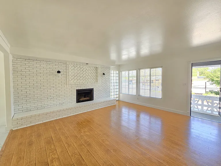 44221 4th St E — Photo 13