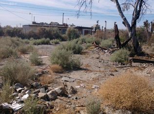 79 Panorama Dr, Thermal, CA 92274