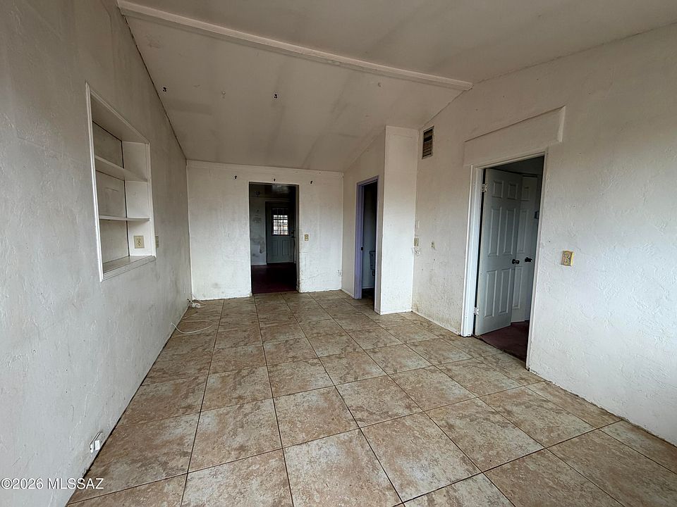 1st image of 3807 E Ellington Pl