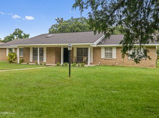 10 Wen Mar Ave, Pass Christian, MS 39571