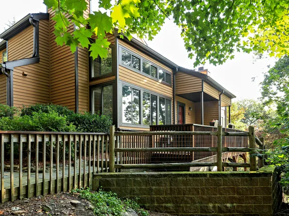 79 Pheasant Run, Millwood, NY 10546