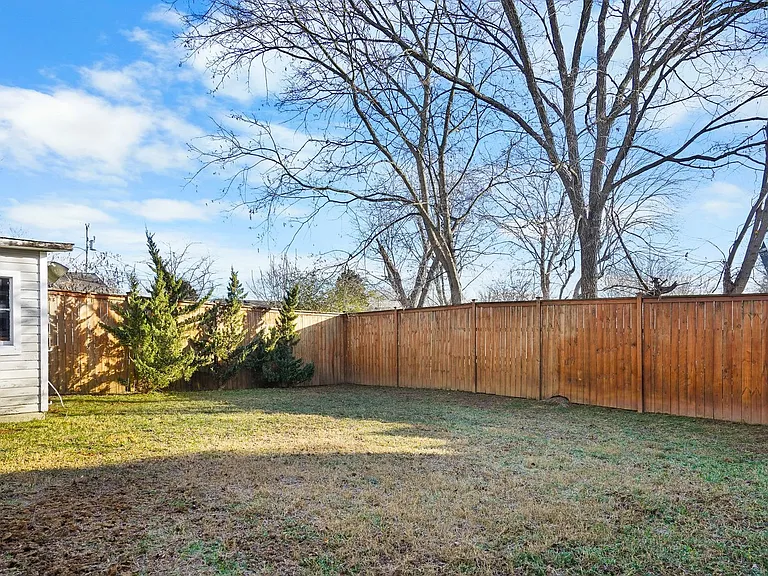 307 Avondale Dr — Photo 29