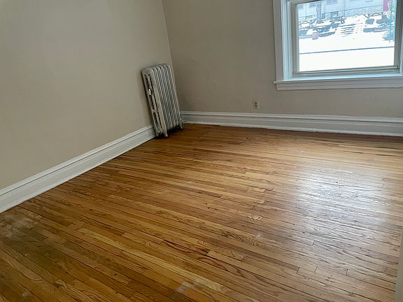 4th image of 548 Elmwood Ave Unit 52-3