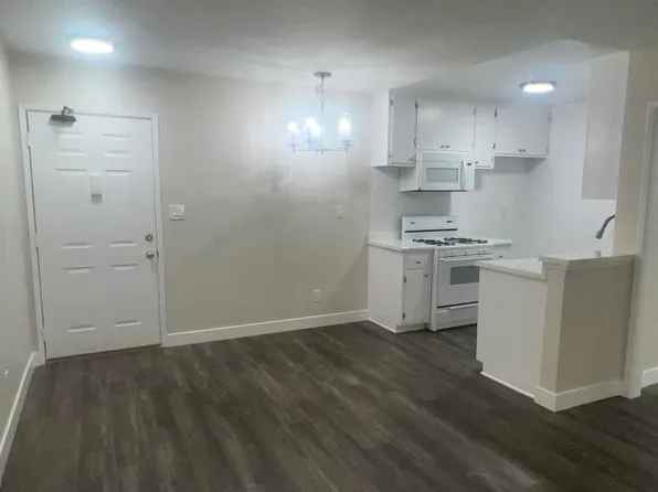 4621-4629 Vista Del Monte Ave.