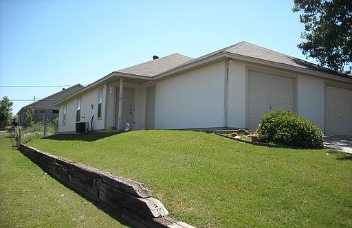 2nd image of 8113 Julie Ave