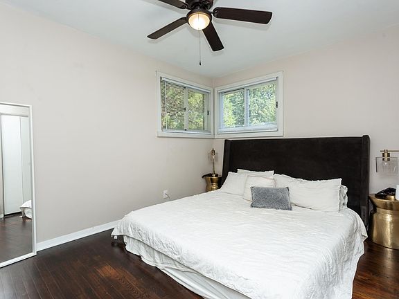 3rd image of 1057 Etherton Dr