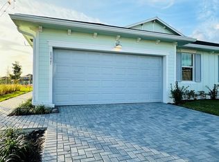 1377 Haywagon Trl, Loxahatchee, FL 33470