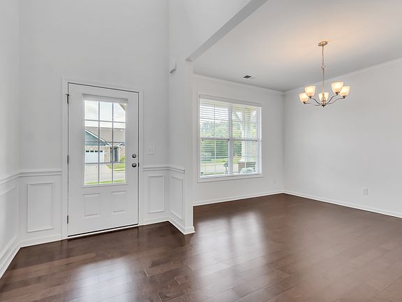 Formal Dining Room & Foyer