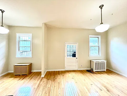 Rented by Pear NYC LLC | media 26