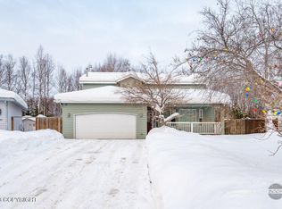 10001 Skiff Cir, Anchorage, AK 99515