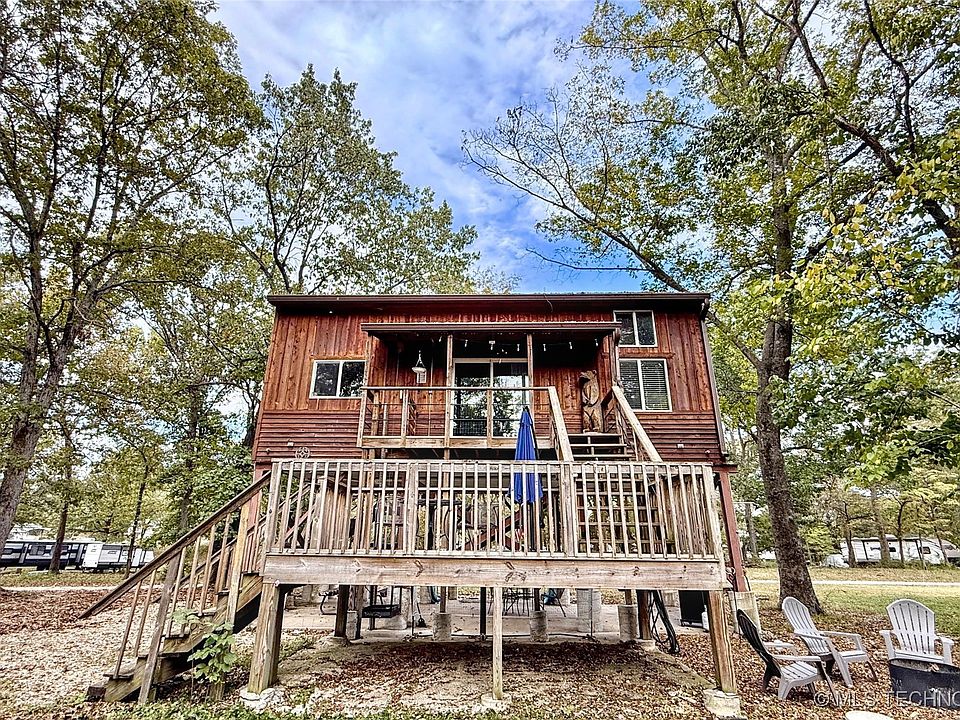 1st image of 462436 Riverside Dr