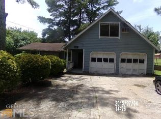 9129 Thomas Rd, Jonesboro, GA 30238