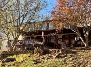 119 Condy Ln, Hazard, KY 41701