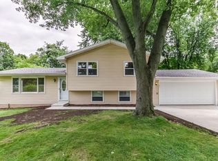 1707 Swallow Rd, Twin Lakes, WI 53181