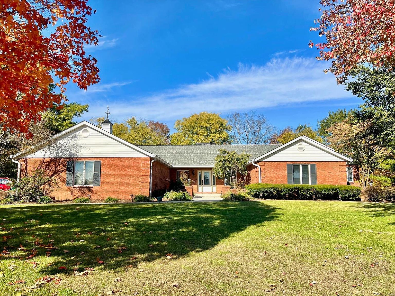 5341 Live Oak Dr, Smithton, IL 62285 Zillow