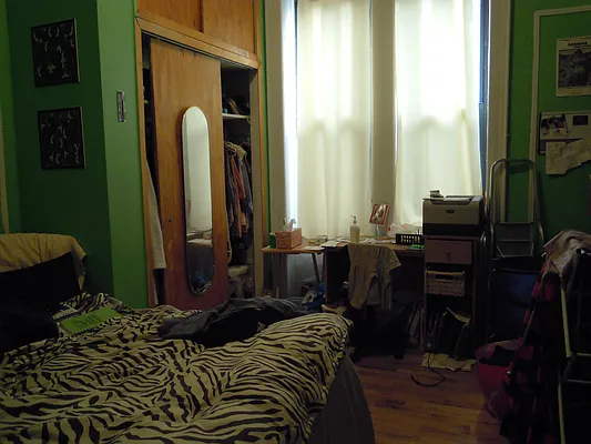 Rented by Metropolitan Equities | media 4