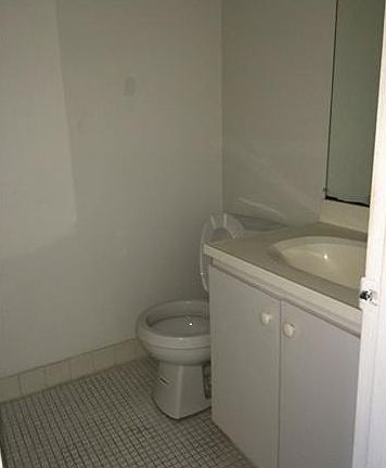 3rd image of 700 NW 214th St APT 310