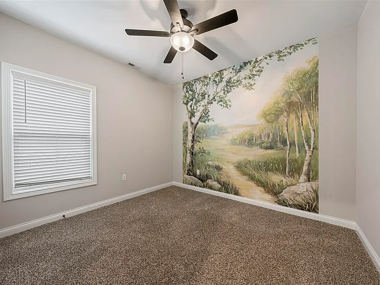 821 Poplar Log Dr — Photo 22