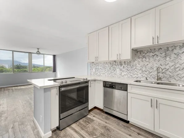 111 Kahului Beach Rd APT D412, Kahului, HI 96732