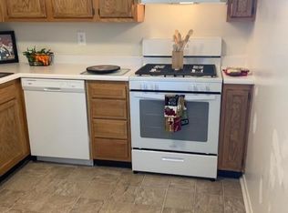 6 Trolod Ct APT F, Owings Mills, MD 21117