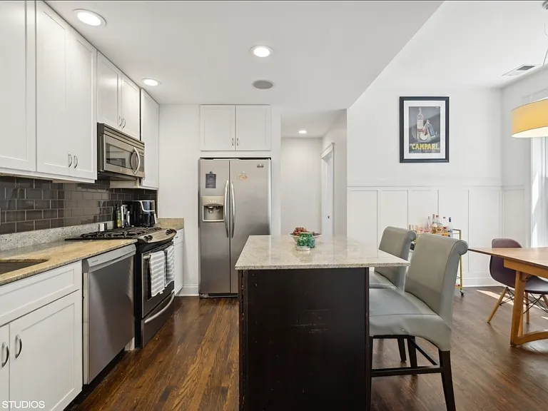 3645 N Wilton Ave #2 — Photo 7
