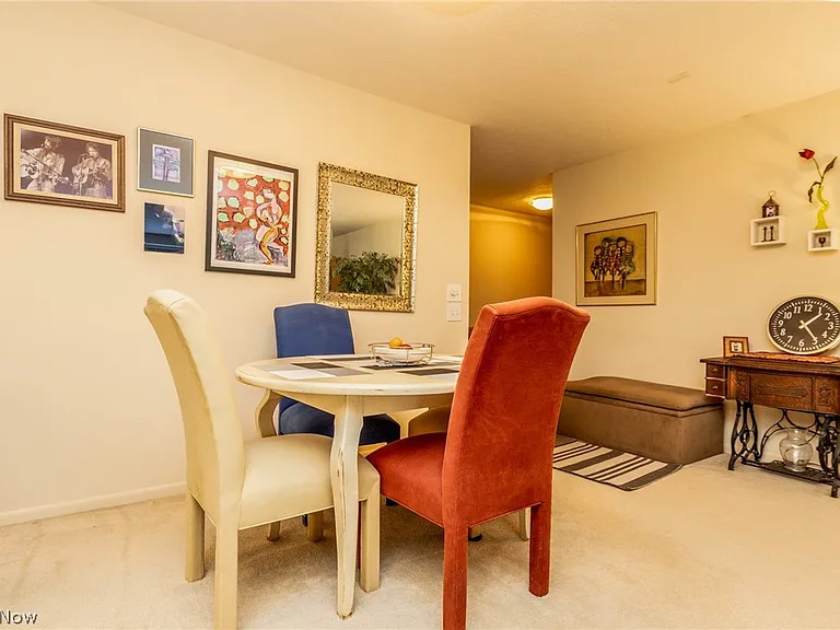 2112 Acacia Park Dr #220 — Photo 7